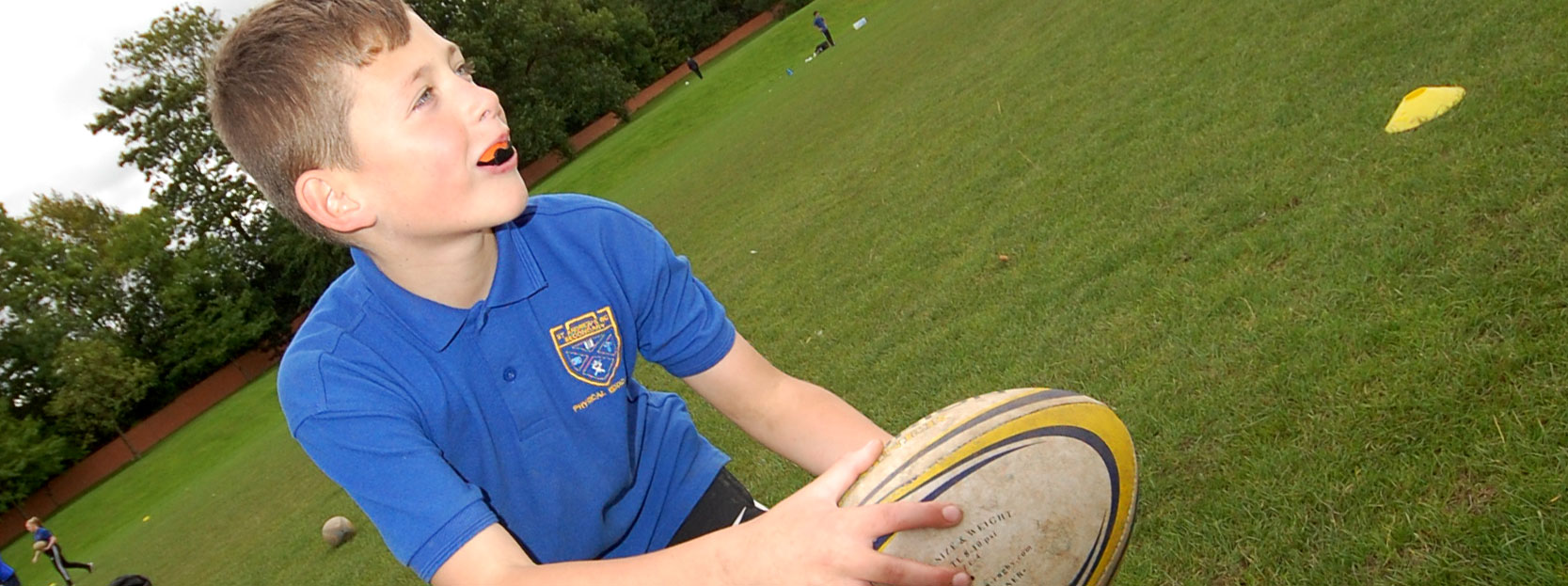 PE banner